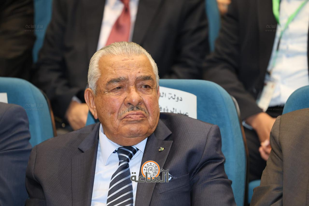 Madar Al-Saa Images 0.7993518765896882