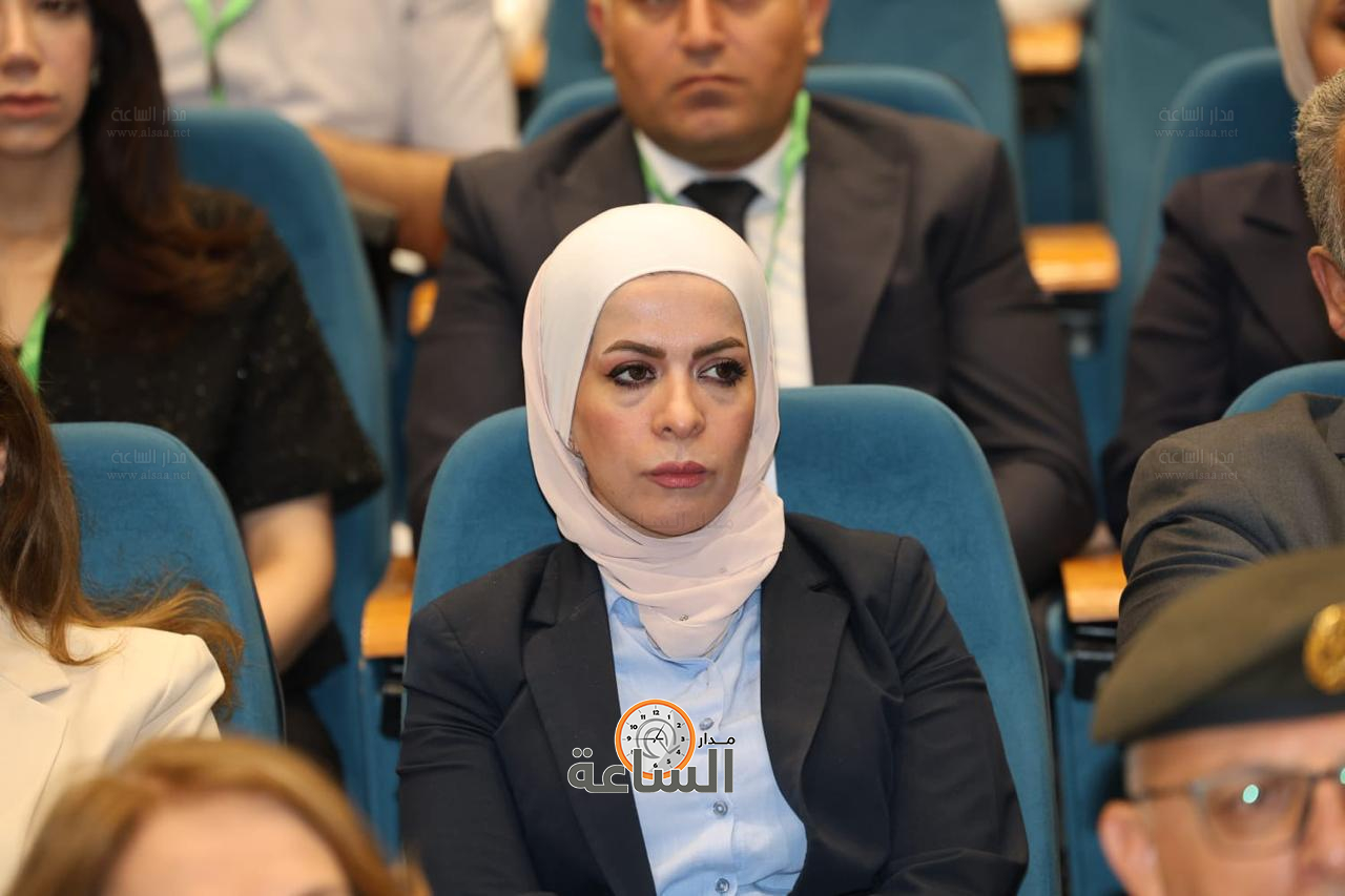 Madar Al-Saa Images 0.47474887515667463