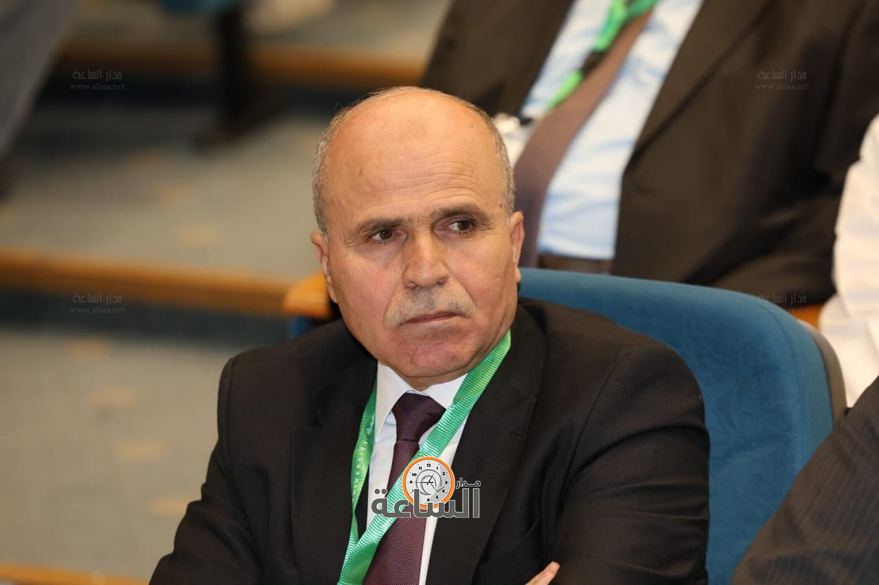 Madar Al-Saa Images 0.4397687658911127