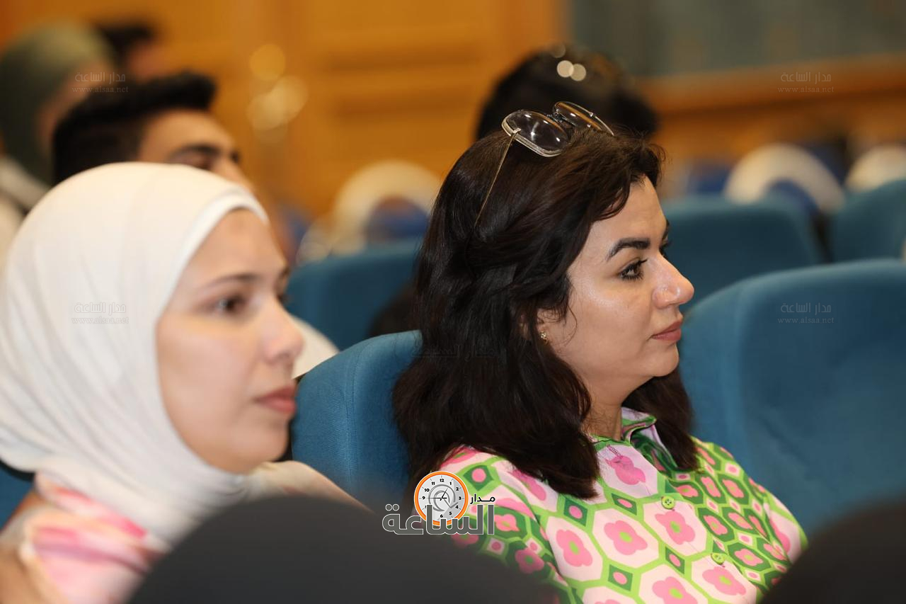 Madar Al-Saa Images 0.8938134026800367