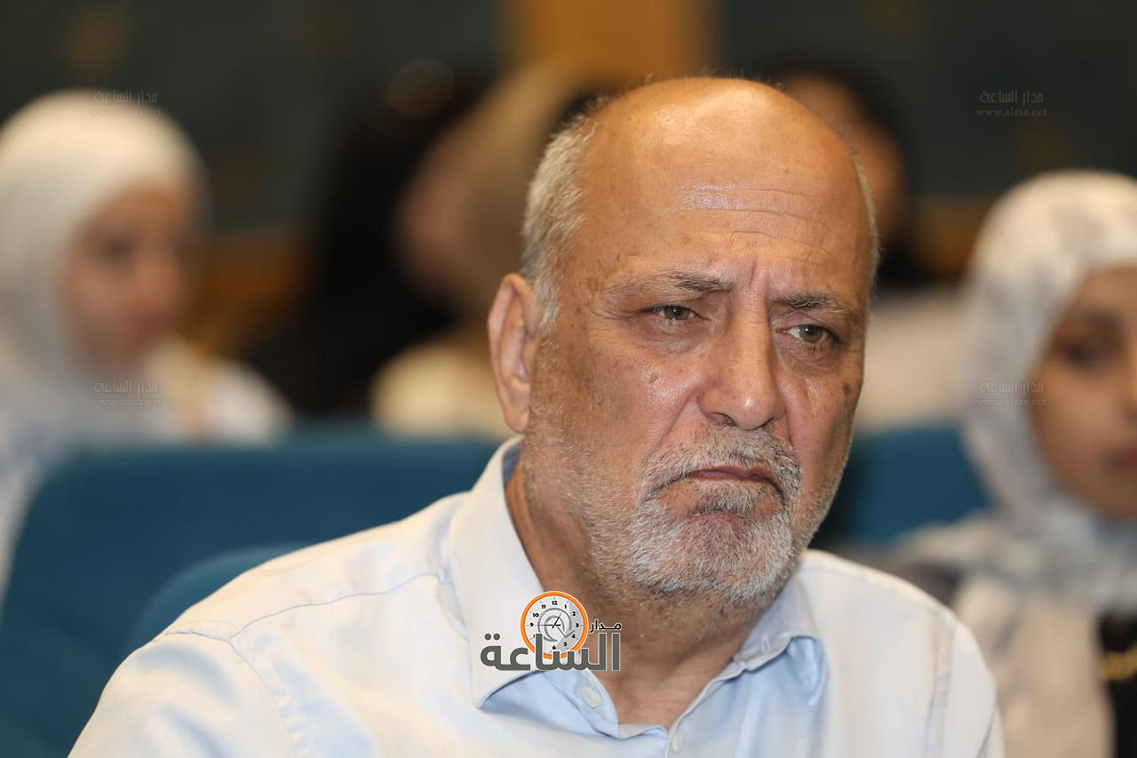 Madar Al-Saa Images 0.9585736656414919