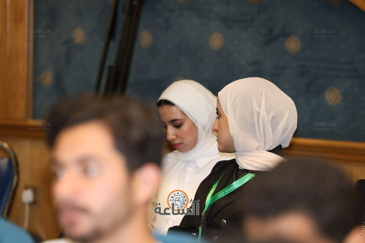 Madar Al-Saa Images 0.8617605796234992