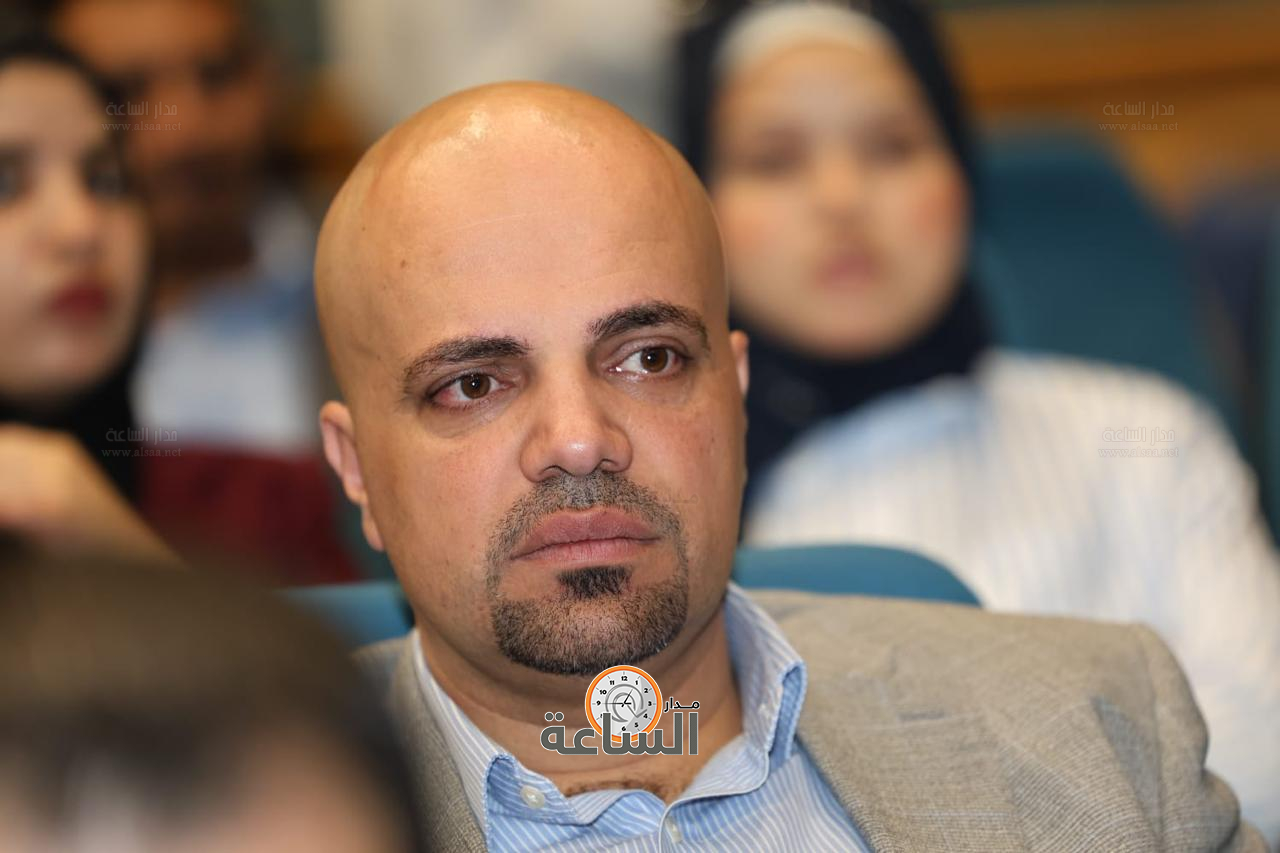 Madar Al-Saa Images 0.25029319690363916