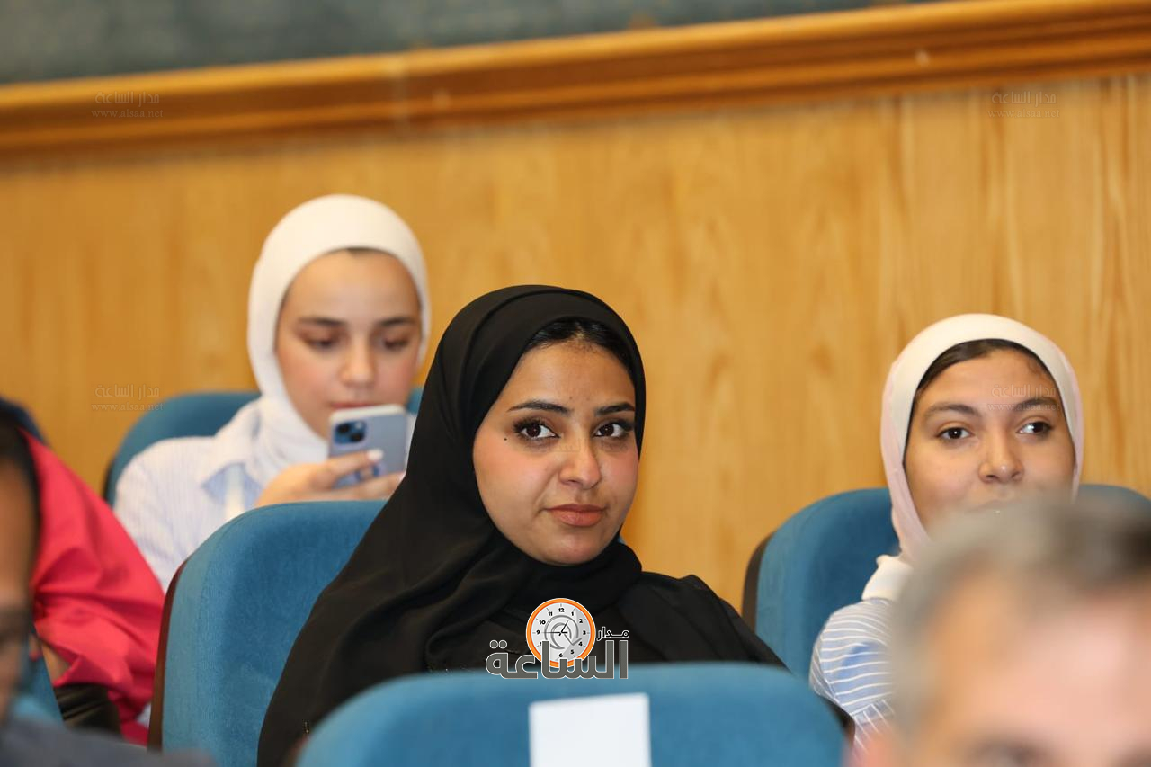 Madar Al-Saa Images 0.7086315032207244