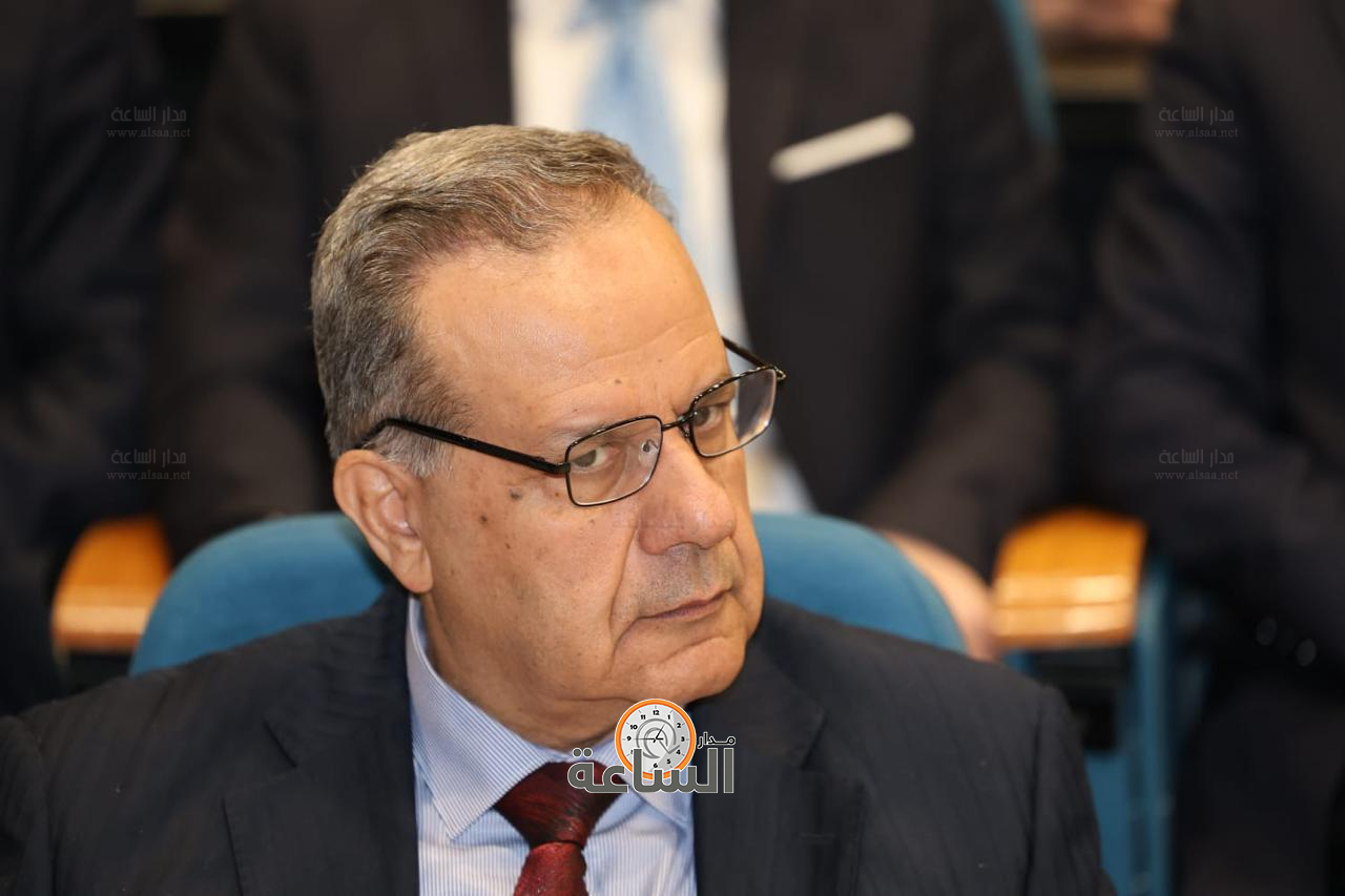 Madar Al-Saa Images 0.4071453838555549