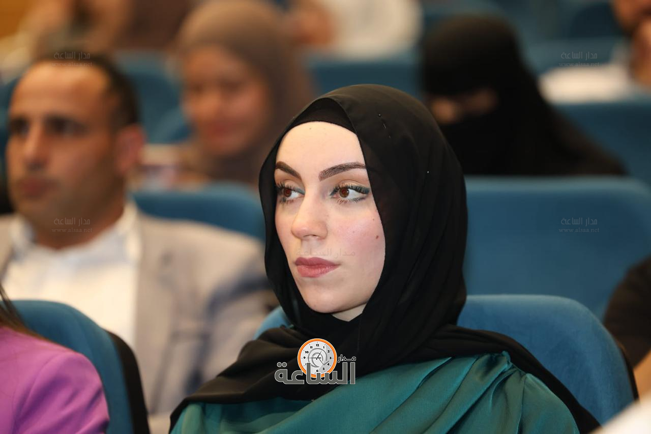 Madar Al-Saa Images 0.32571671941333025