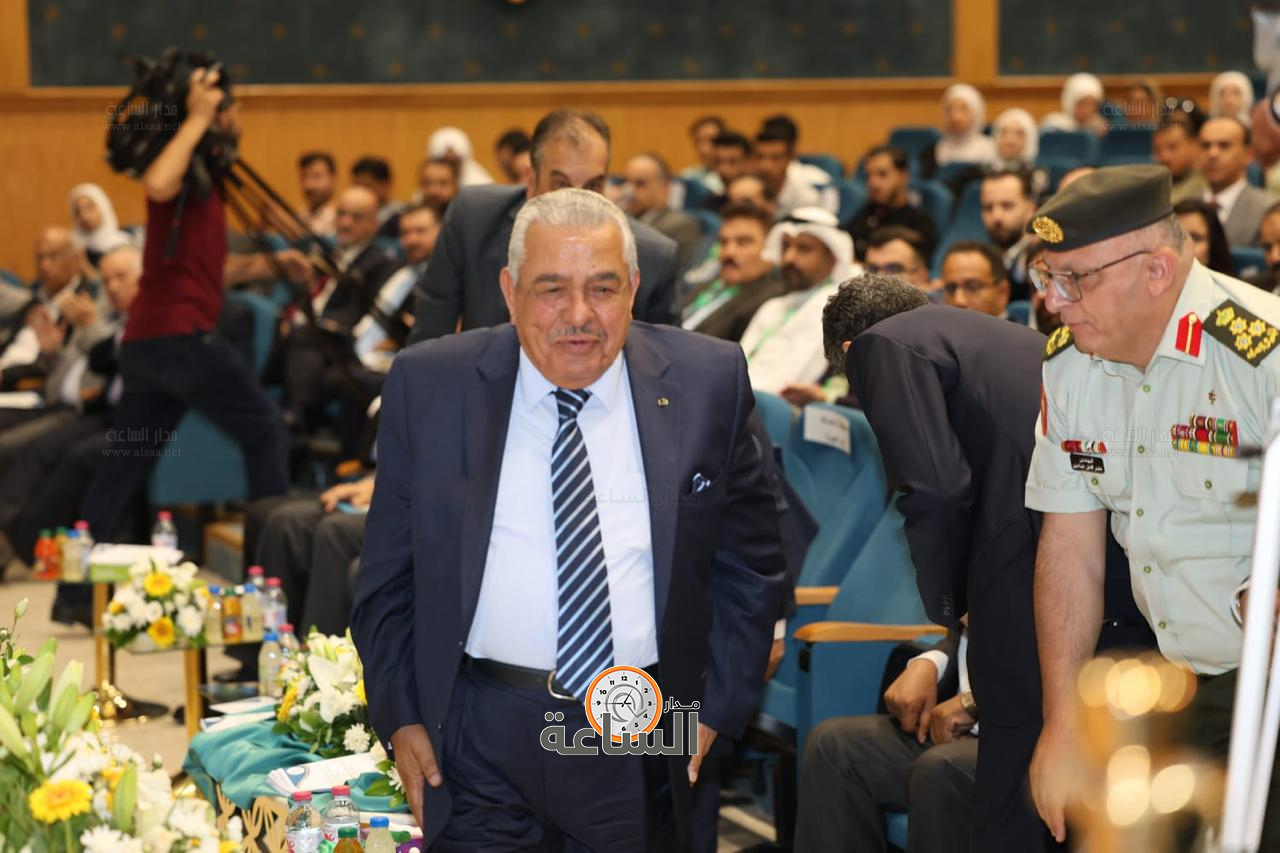 Madar Al-Saa Images 0.2378293852265586