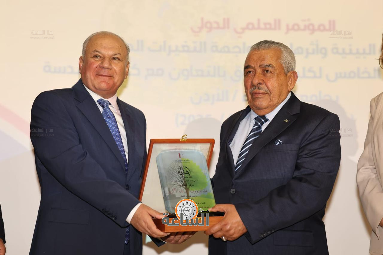 Madar Al-Saa Images 0.13555348116090038