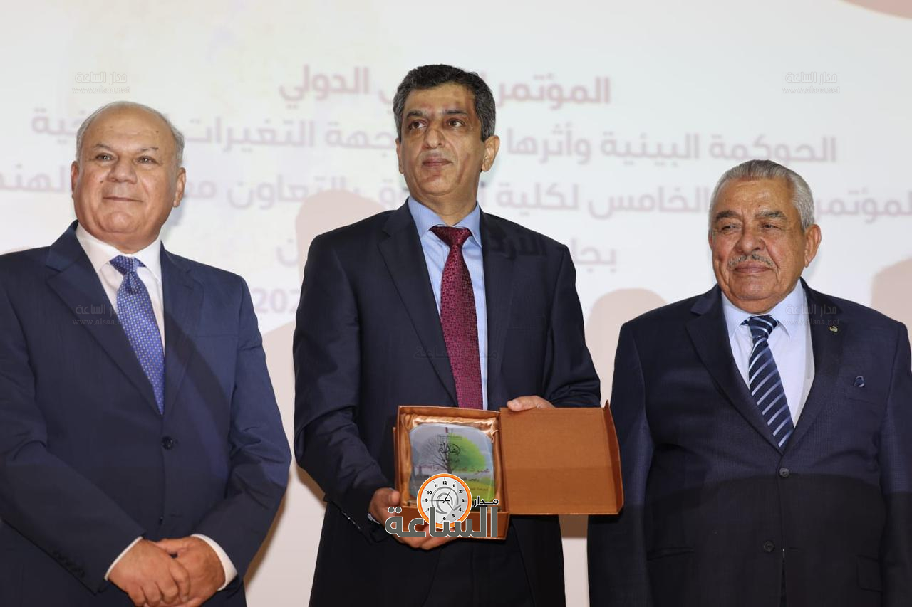 Madar Al-Saa Images 0.8522952181668464