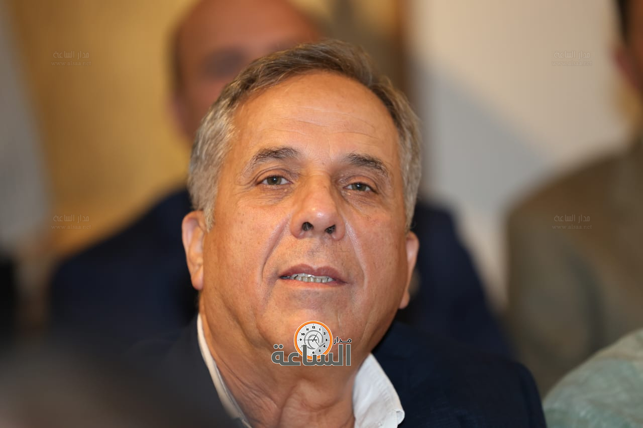 Madar Al-Saa Images 0.3576178366990286