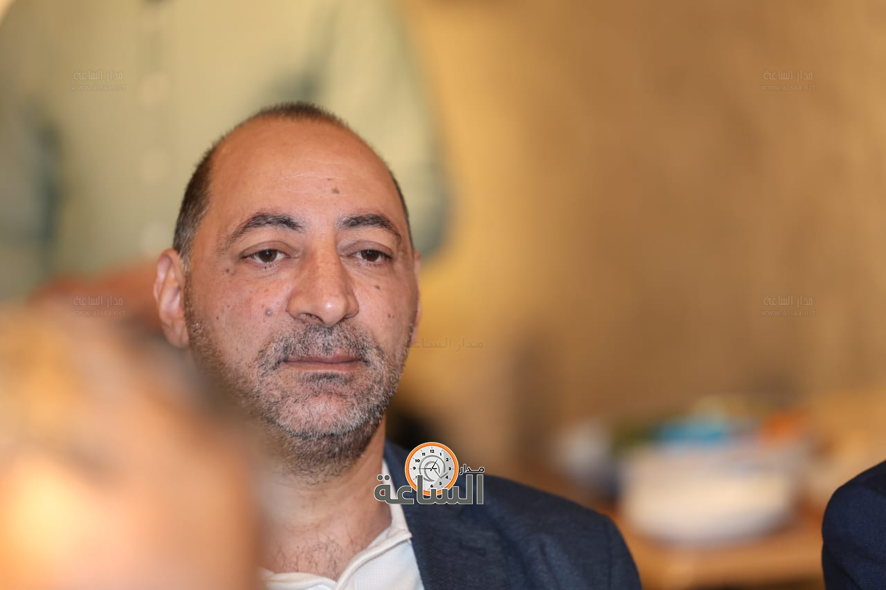 Madar Al-Saa Images 0.3340225736420216