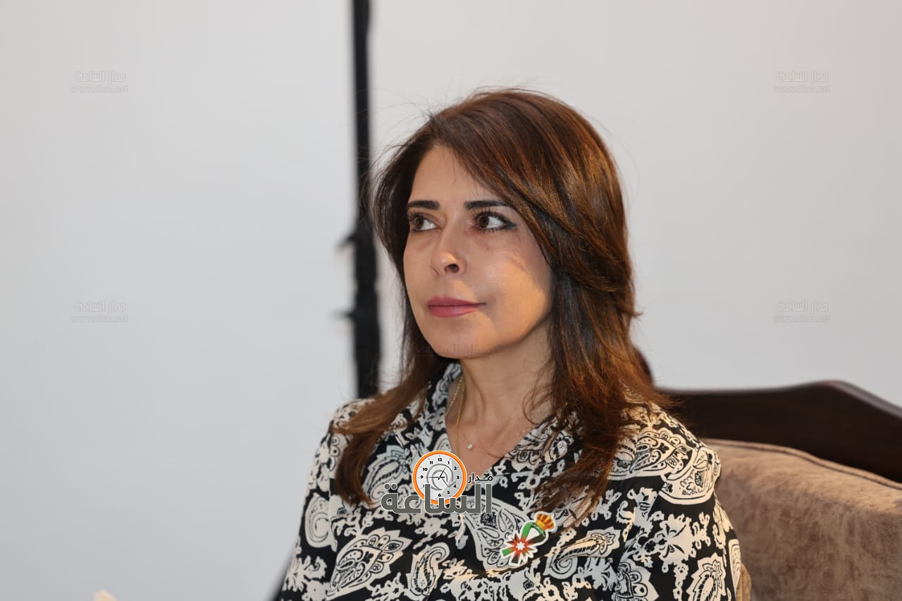 Madar Al-Saa Images 0.13859424722999425