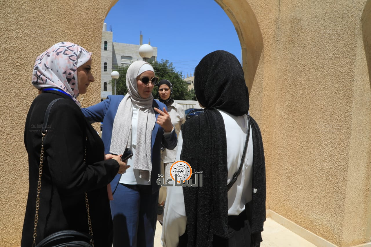 Madar Al-Saa Images 0.8504370314512144