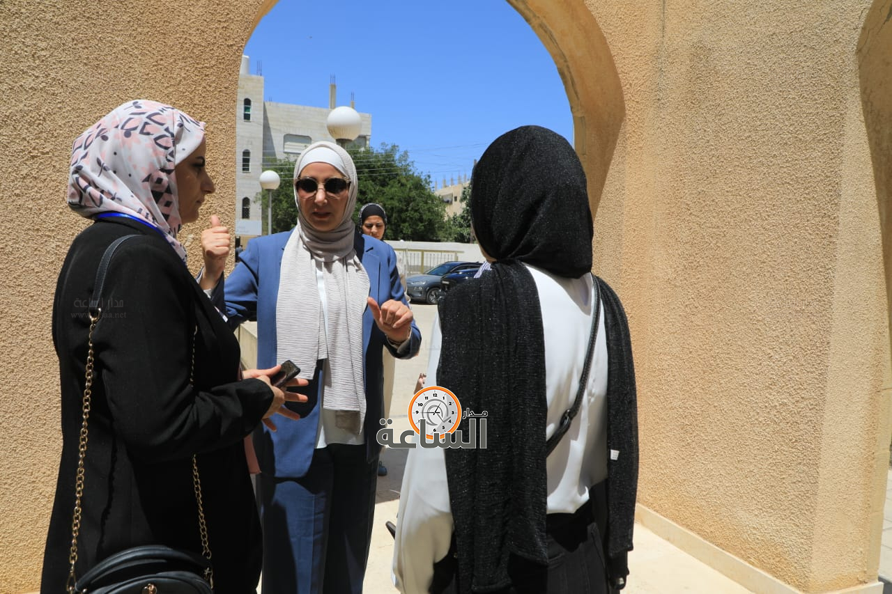 Madar Al-Saa Images 0.6848703036065598