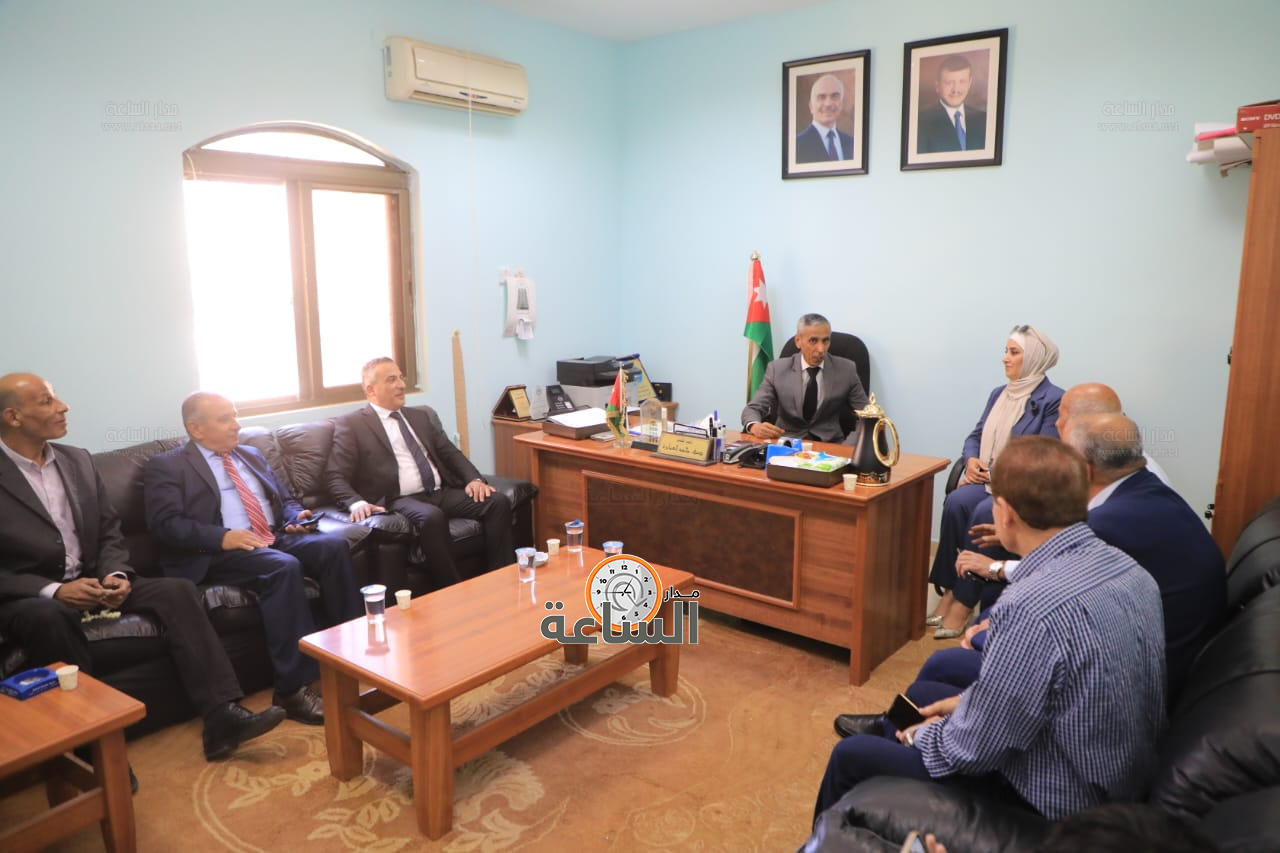 Madar Al-Saa Images 0.4801529832391531