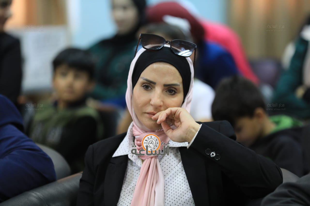 Madar Al-Saa Images 0.9875511265230337