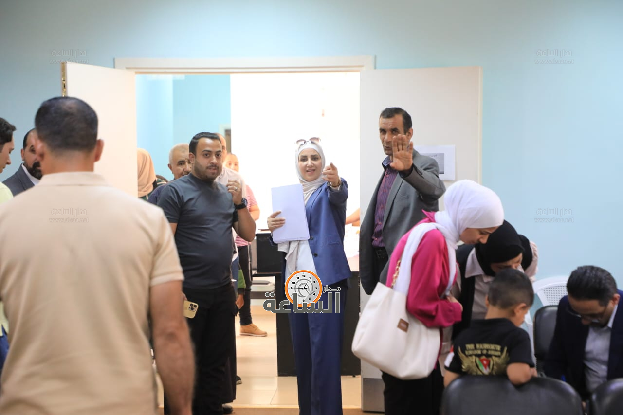 Madar Al-Saa Images 0.8855936825862423