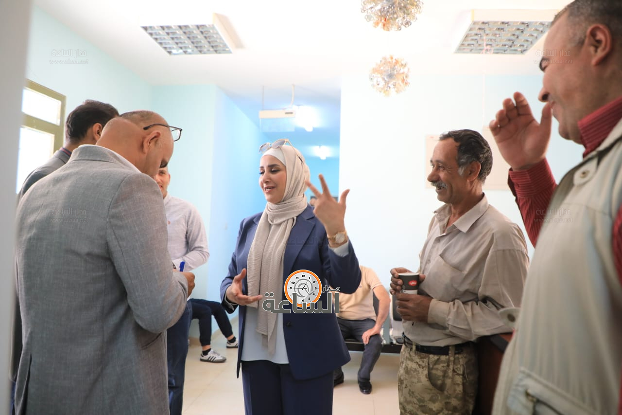 Madar Al-Saa Images 0.7204798348766859