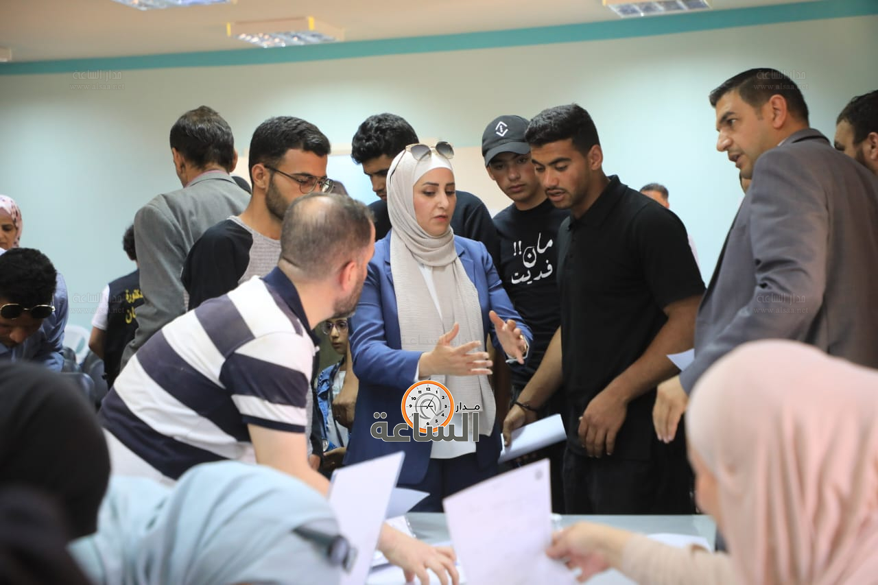 Madar Al-Saa Images 0.41119094447344495