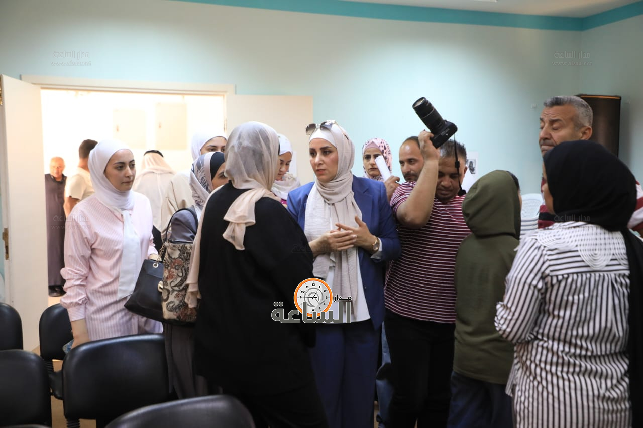 Madar Al-Saa Images 0.03113224530998293