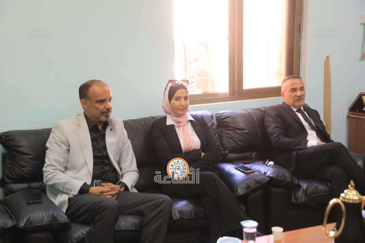 Madar Al-Saa Images 0.6238510235126808