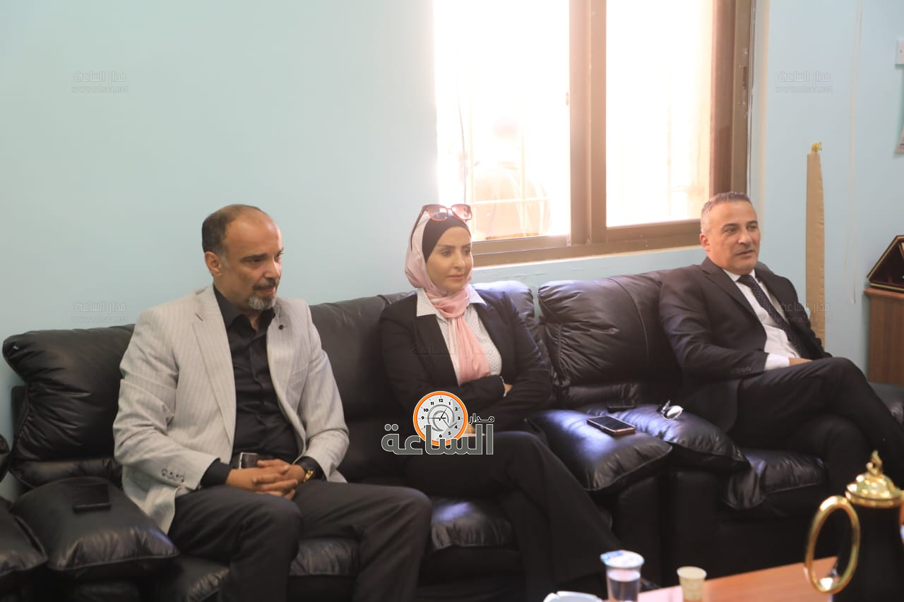 Madar Al-Saa Images 0.3723442714932559