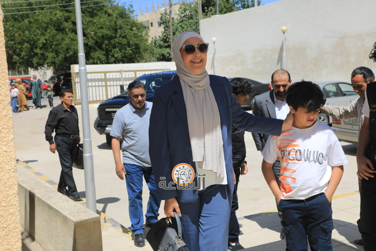 Madar Al-Saa Images 0.21635656890285782