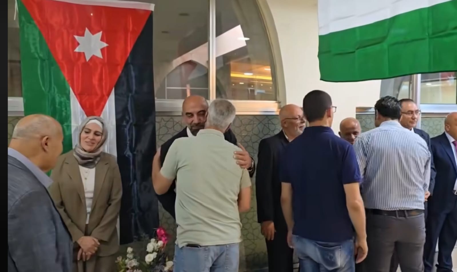 Madar Al-Saa Images 0.357970280714641