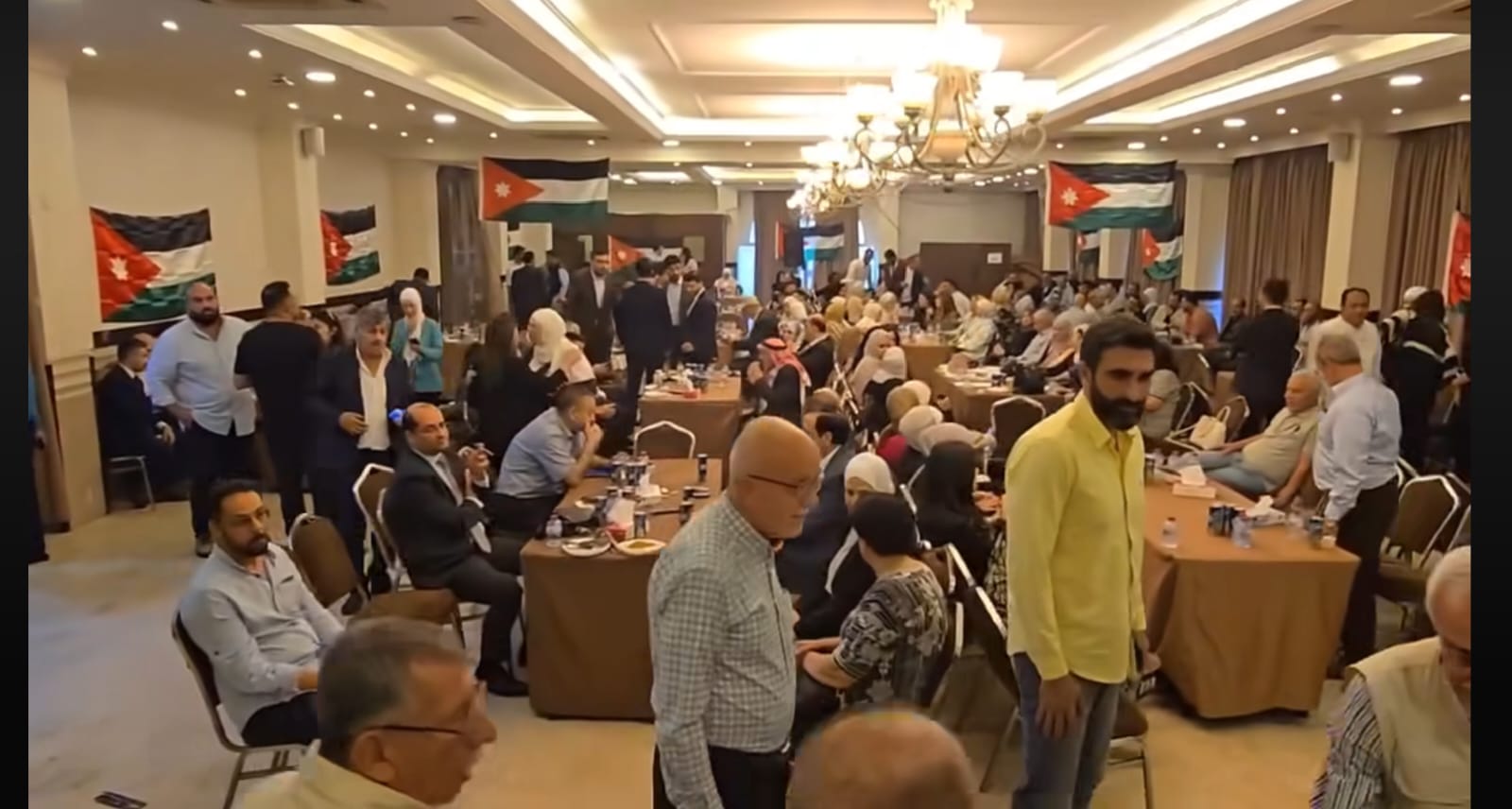 Madar Al-Saa Images 0.9854001861563656