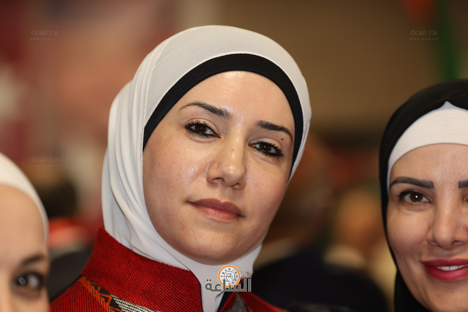 Madar Al-Saa Images 0.646492776368939