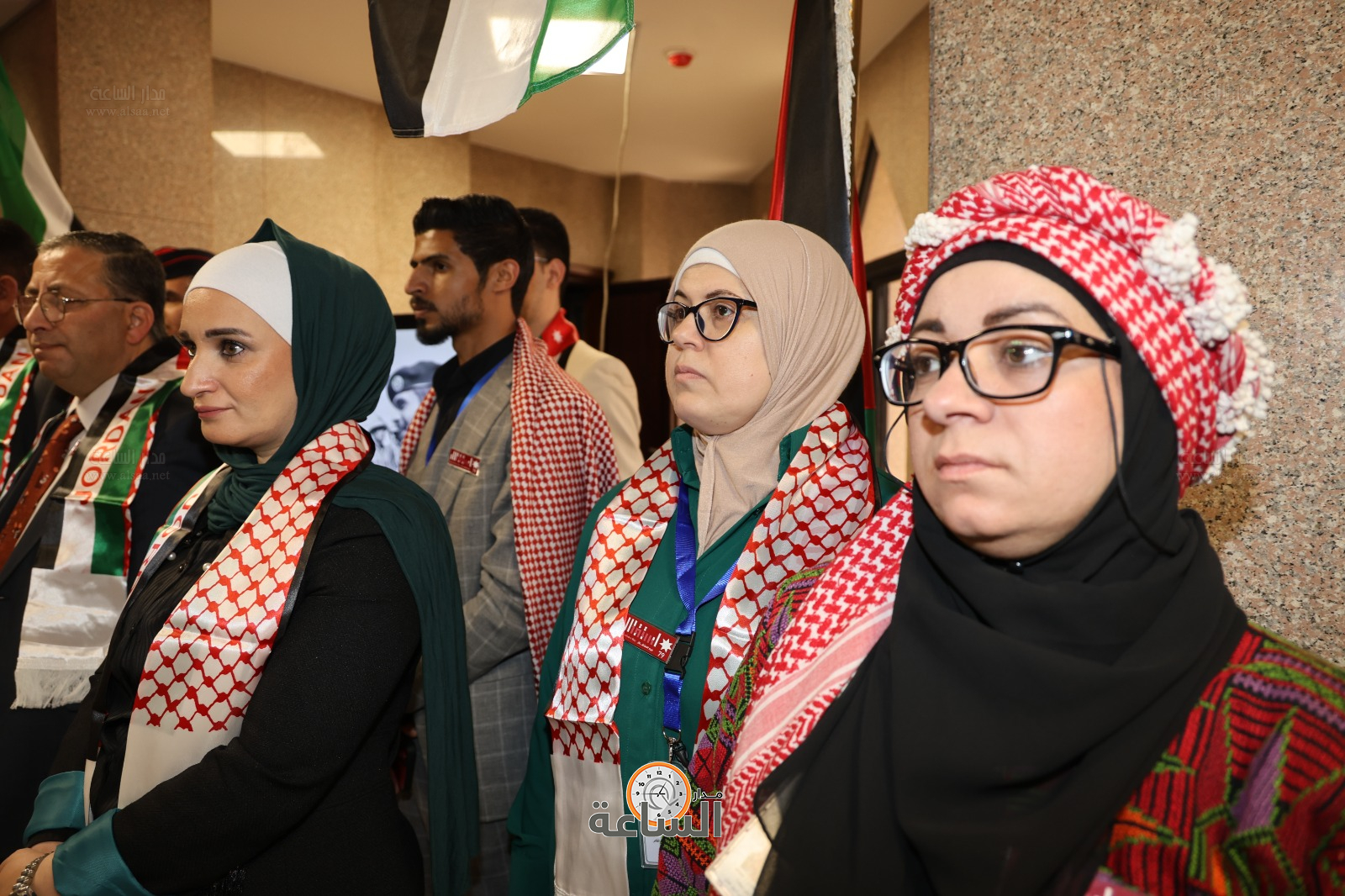 Madar Al-Saa Images 0.8193654910824386