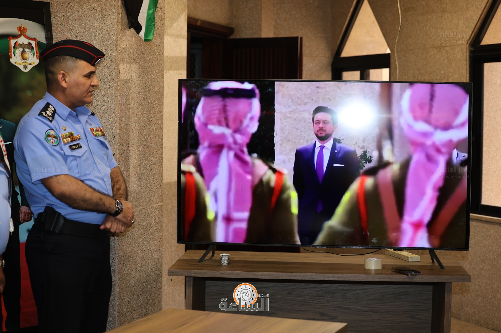 Madar Al-Saa Images 0.35903342725472864