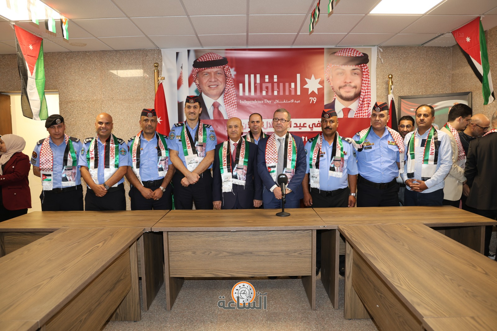 Madar Al-Saa Images 0.7278323365438893