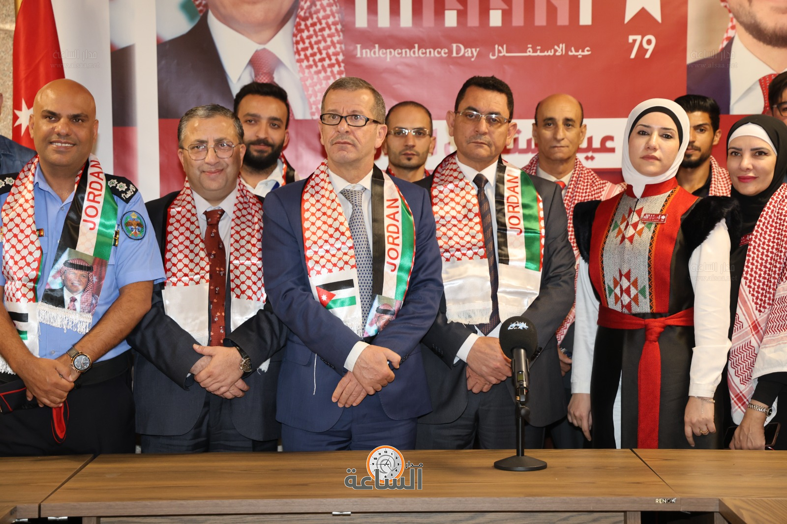 Madar Al-Saa Images 0.20719536771868896