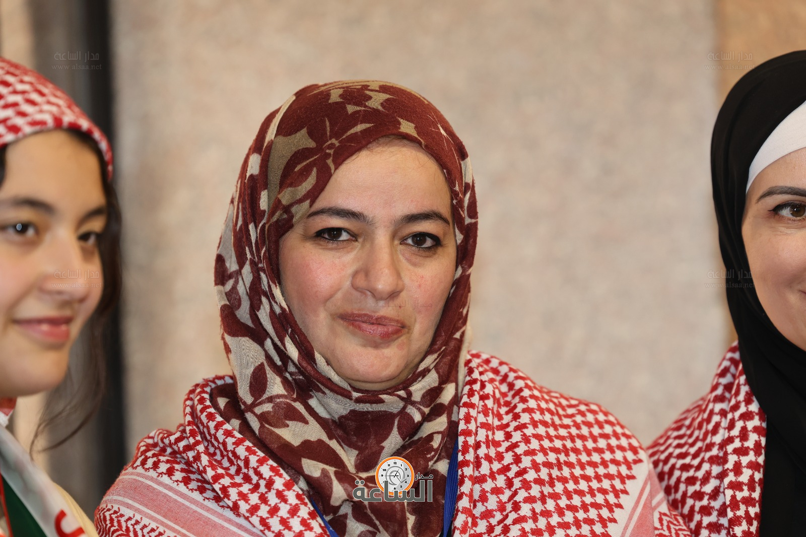 Madar Al-Saa Images 0.4756001053220559