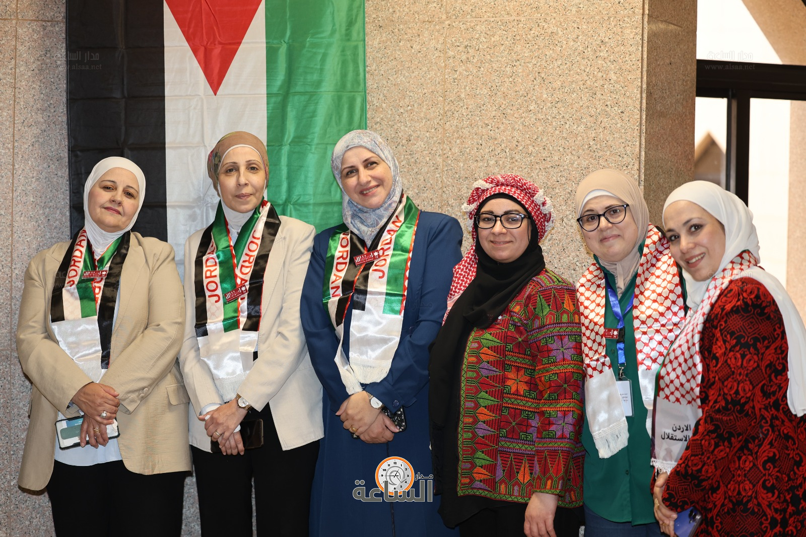 Madar Al-Saa Images 0.41885558828013736