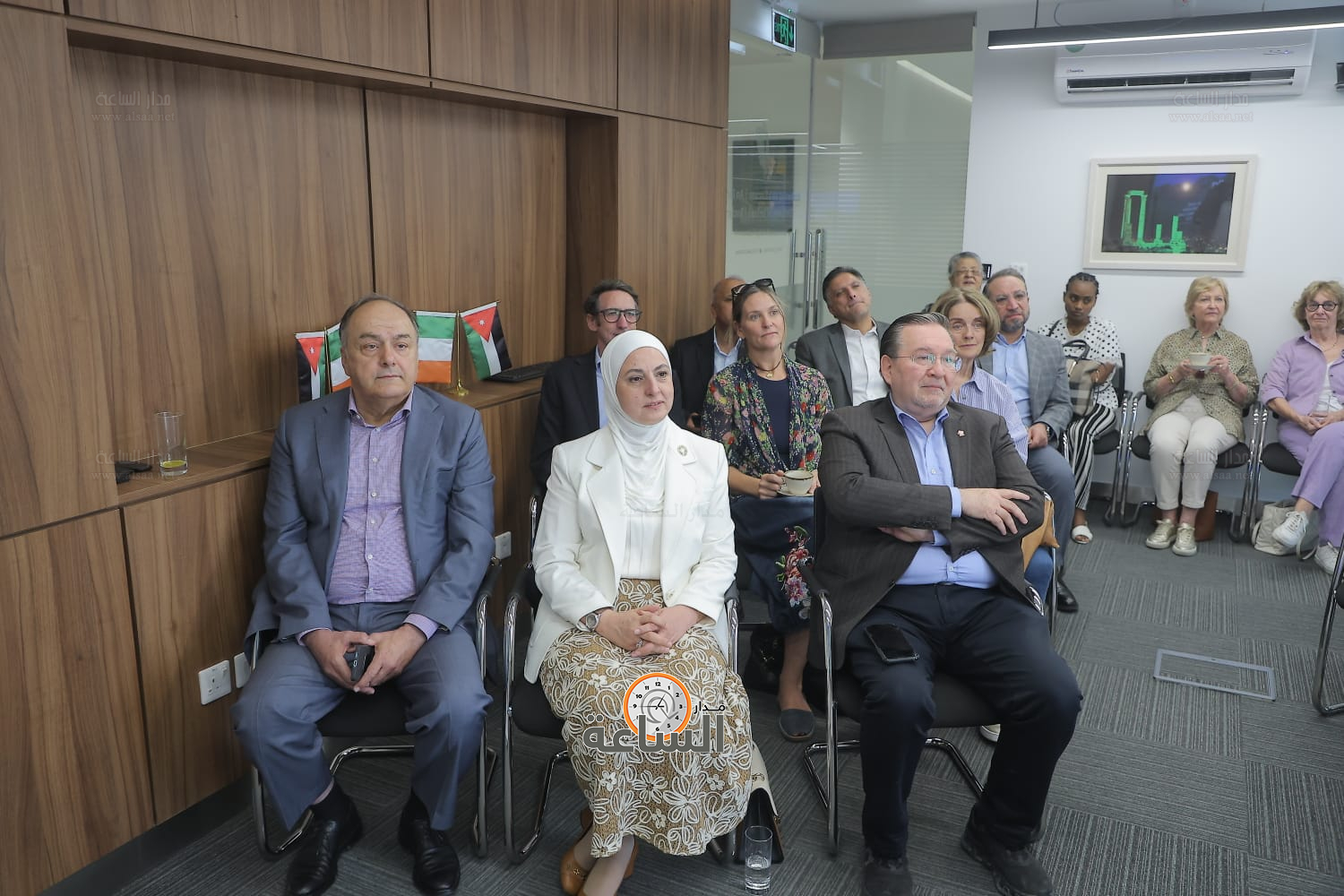 Madar Al-Saa Images 0.9319478933332842