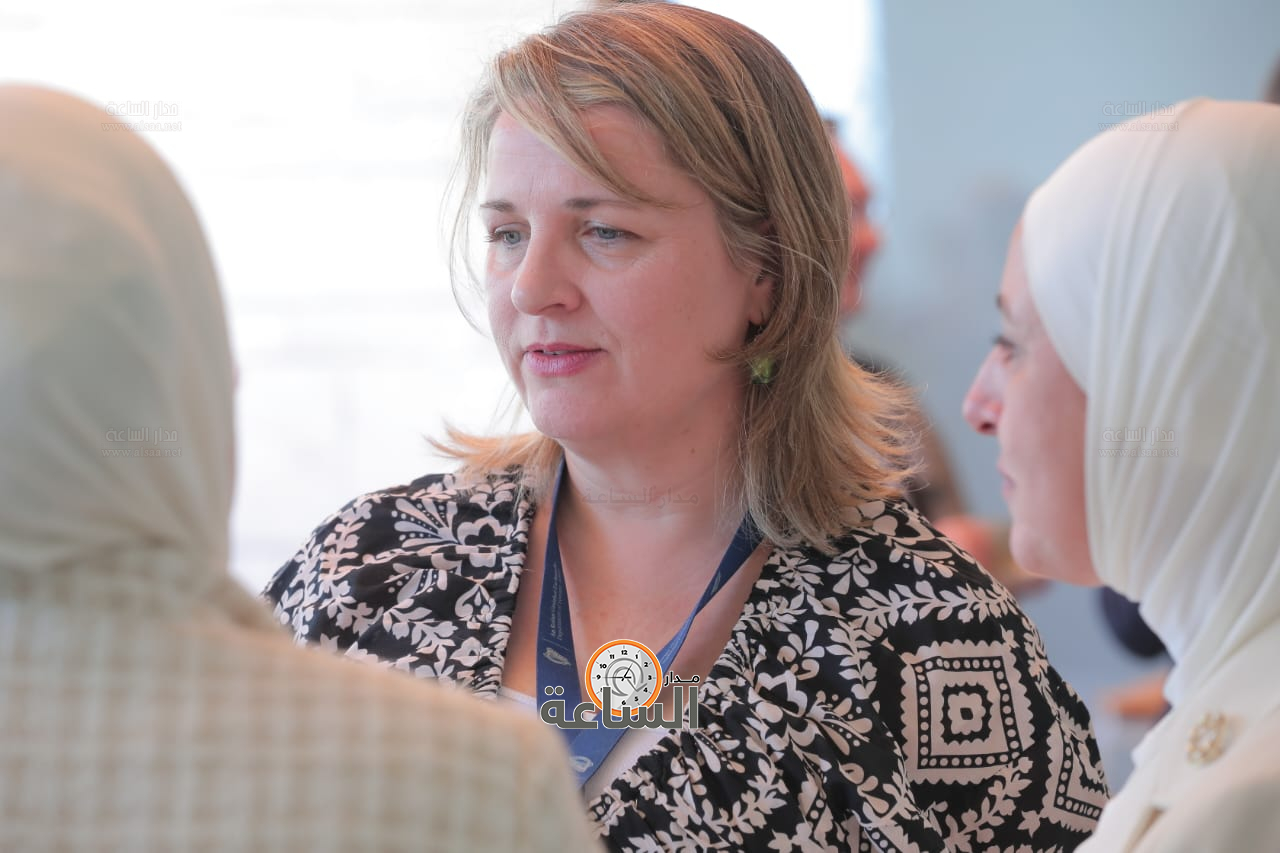 Madar Al-Saa Images 0.8140488552481713