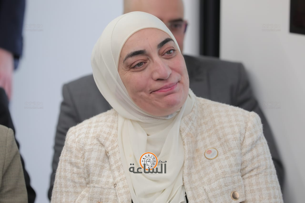 Madar Al-Saa Images 0.5196341013134134