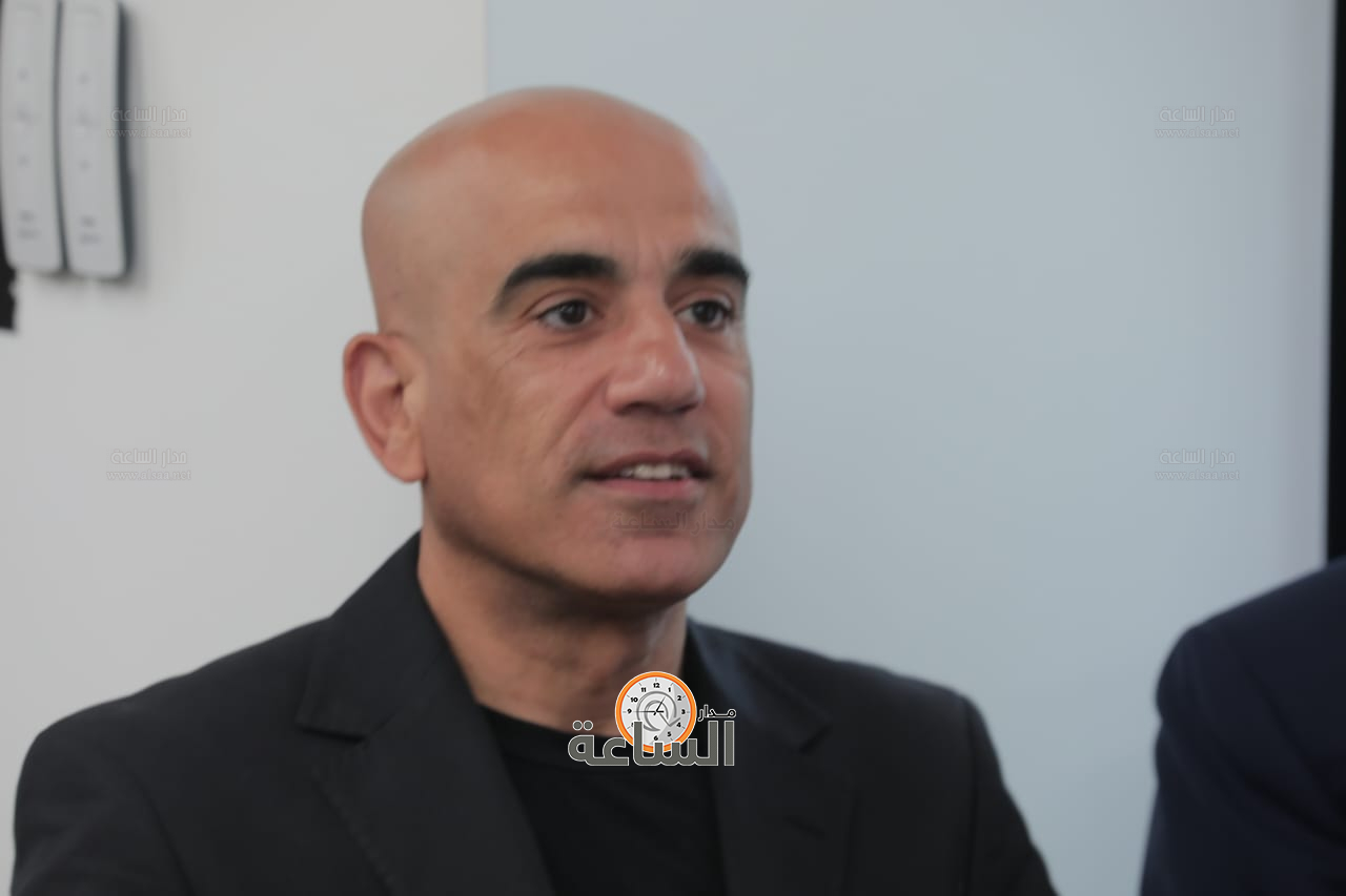 Madar Al-Saa Images 0.9342503593345269