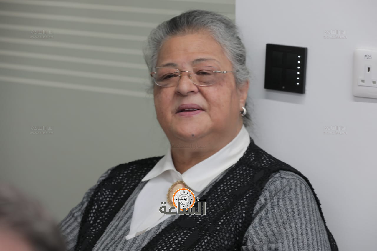 Madar Al-Saa Images 0.4704872224751597