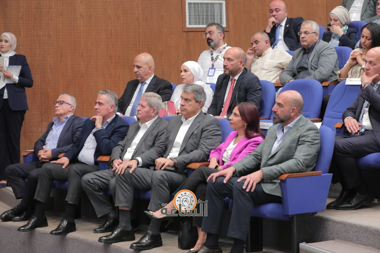 Madar Al-Saa Images 0.5233292080740628