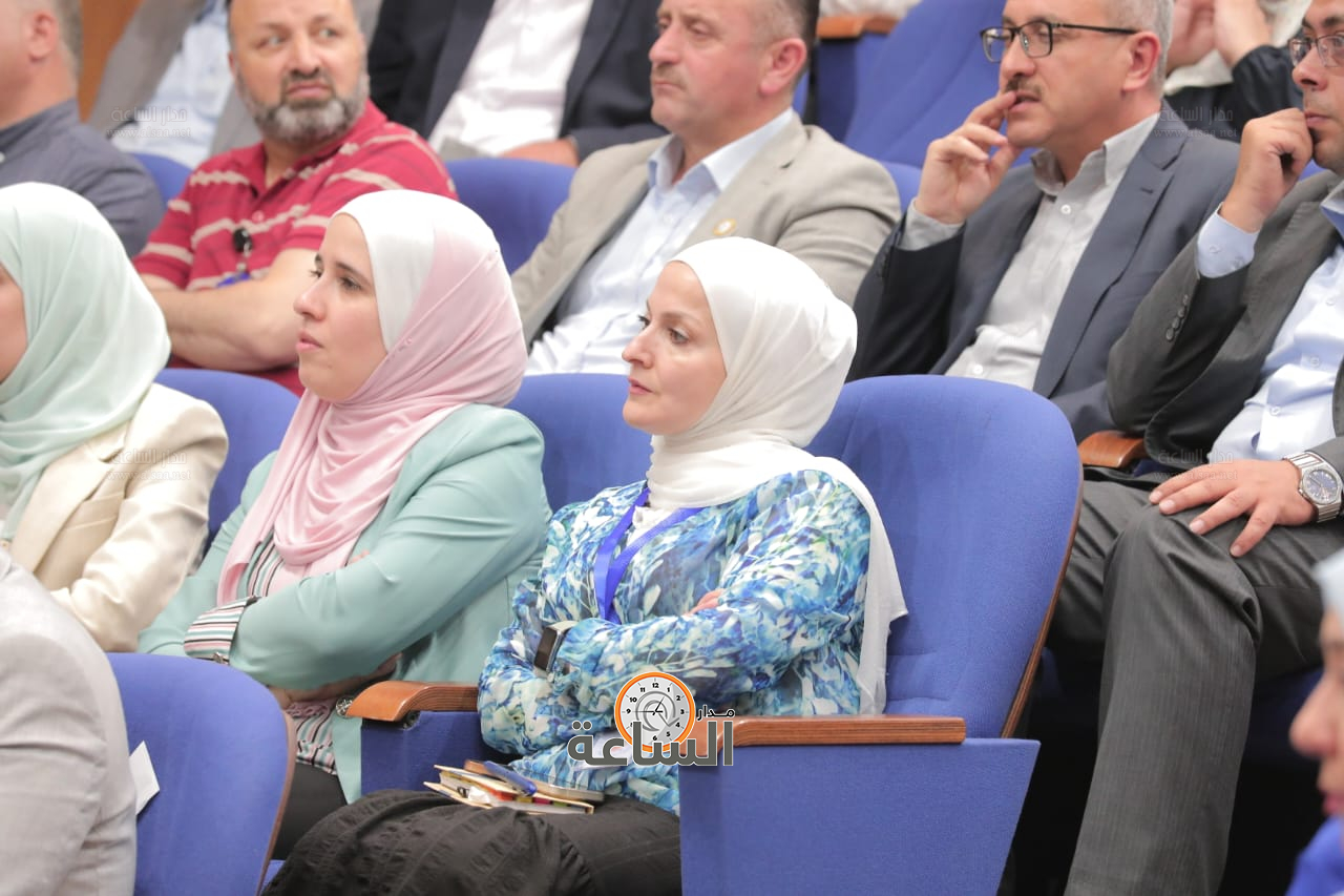 Madar Al-Saa Images 0.5079327067403071