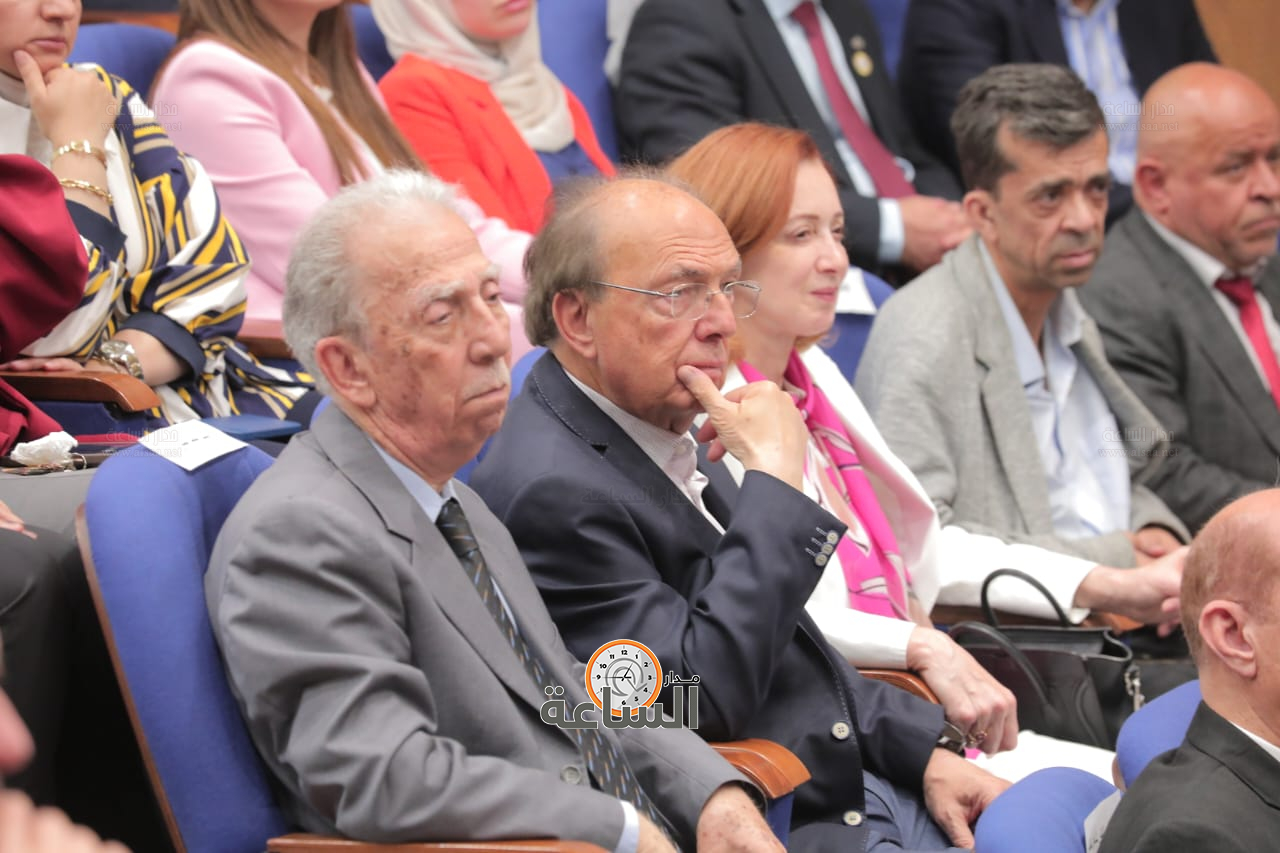 Madar Al-Saa Images 0.7491934829465341