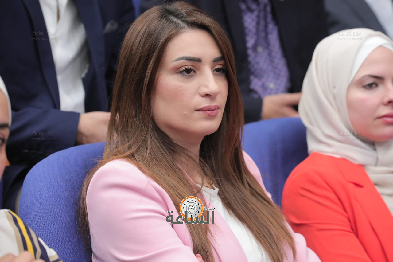 Madar Al-Saa Images 0.7325155019274638