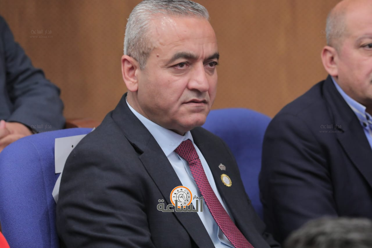 Madar Al-Saa Images 0.23941567507420713