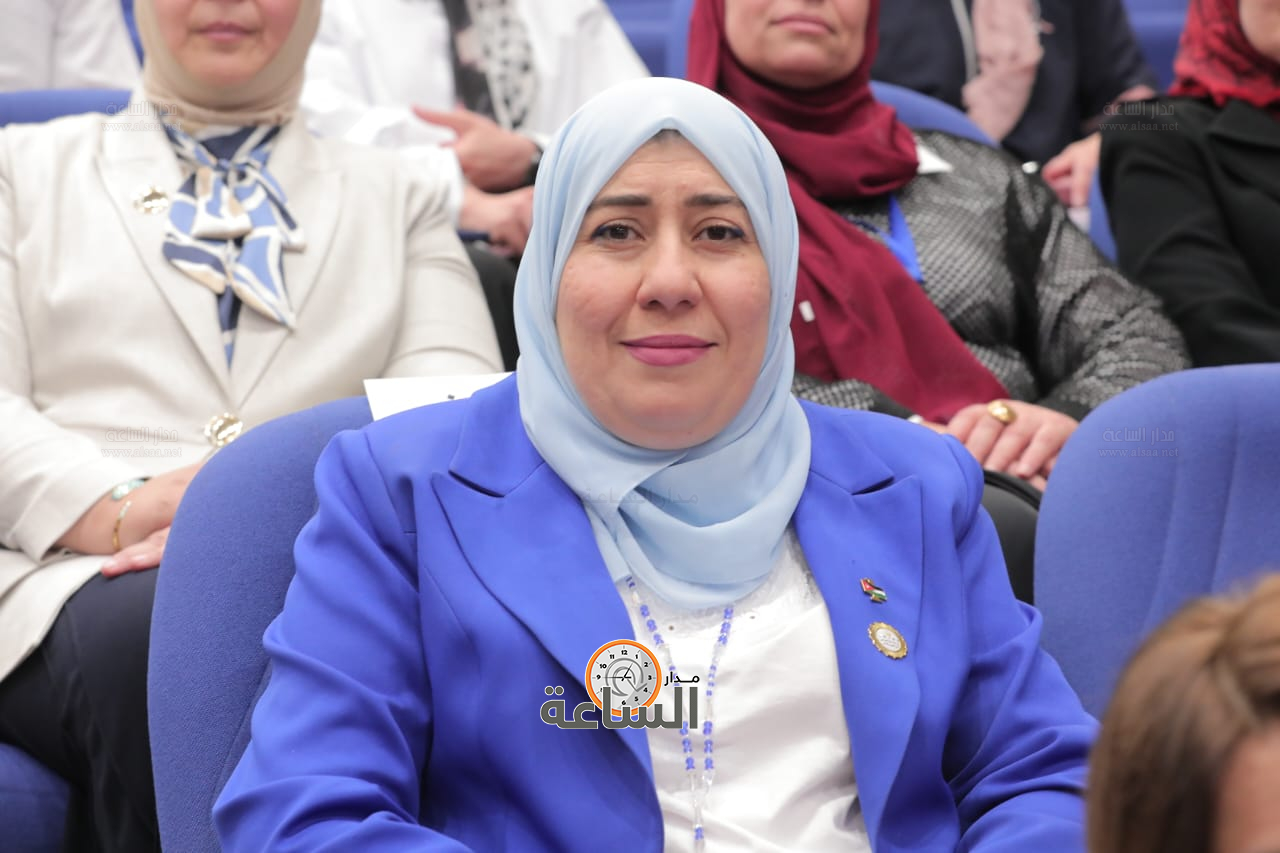 Madar Al-Saa Images 0.09021771605252593