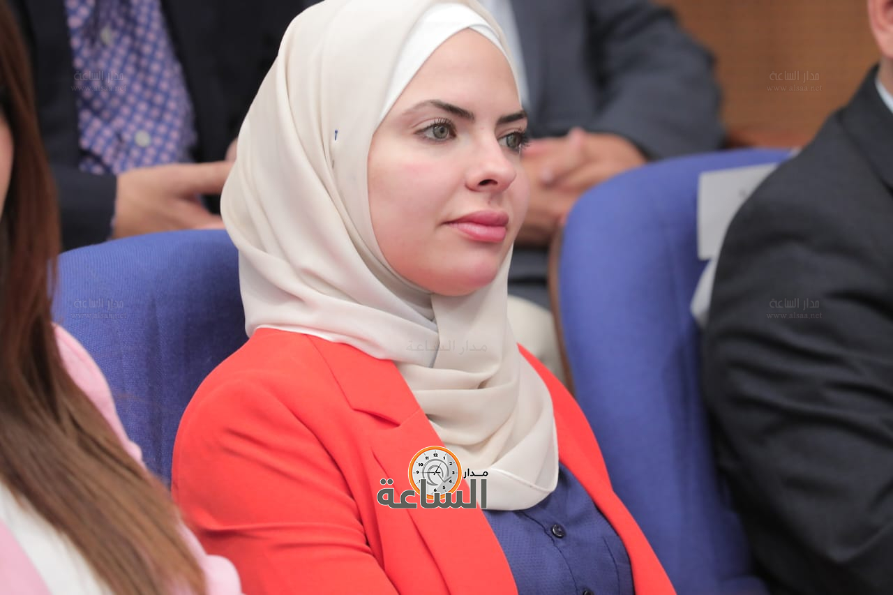 Madar Al-Saa Images 0.4848839989523569