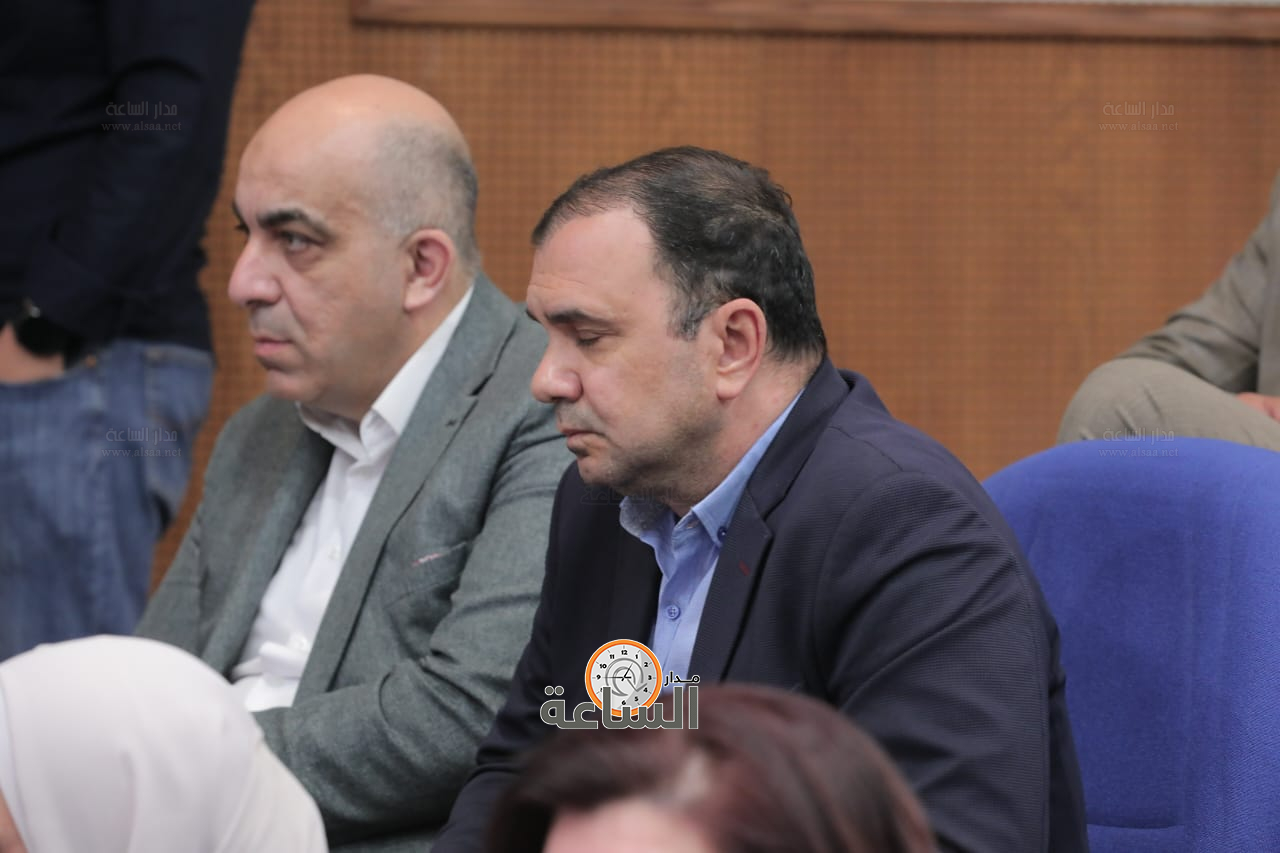 Madar Al-Saa Images 0.10560024338410567