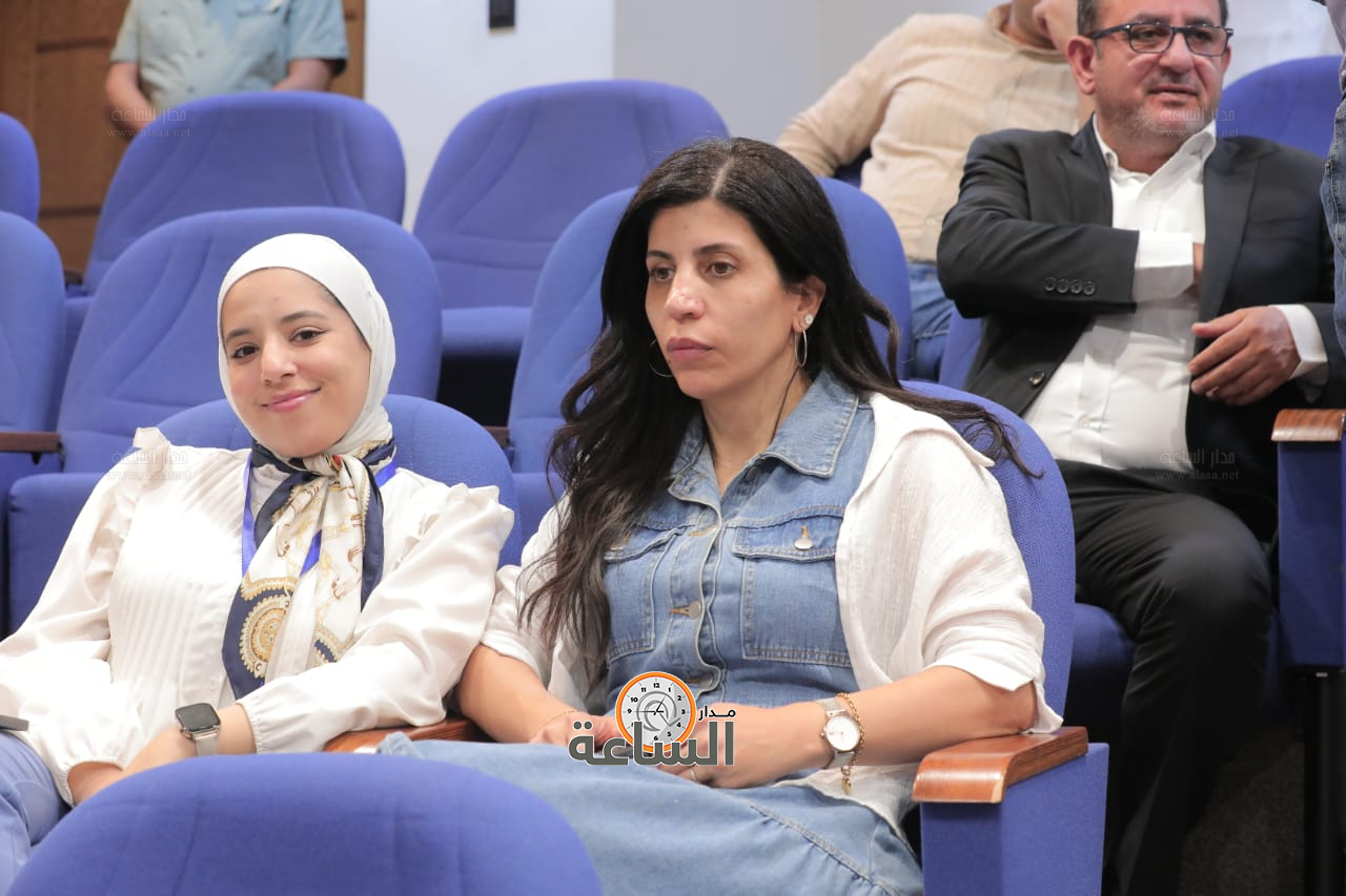 Madar Al-Saa Images 0.2242645100097872